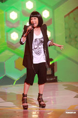 高清组图：古巨基连赶两场 金曲录罢发新碟