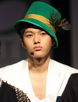 高清图：韩国新人组合‘INFINITE’出道Showcase 