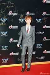 组图：2013新浪微博之夜红毯汇总之男星