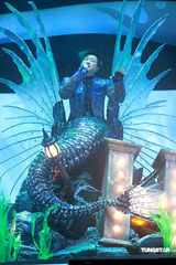 幻灯：庾澄庆个唱张学友助阵 与周秀娜贴身热舞