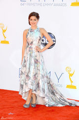 高清图：第64届艾美奖红毯众女星争奇斗艳