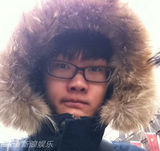 组图：赵本山儿子自拍照曝光 长相似姐姐星味足