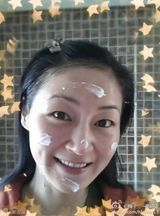 组图：43岁万绮雯容颜不老似花季少女