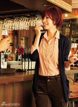 组图：日本人气模特菅原沙树示范50款日系搭配