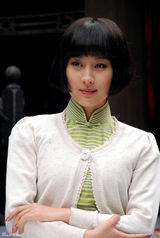 高清组图：马苏旗袍造型 尽显女人优雅风情