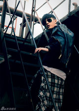 组图：MIC男团街拍写真曝光 霸气外漏