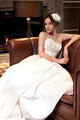 幻灯图:田亮叶一茜婚纱写真曝光  执子之手甜蜜恩爱