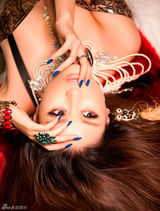 组图：孙敬媛写真突破尺度 展示性感魅惑