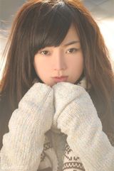 组图：清纯美女韩碧瑶校园写真 田园造型宛如精灵