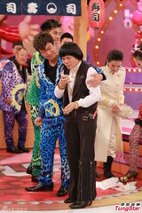 组图：罗家英《奖门人》亮相 周秀娜关楚耀同场