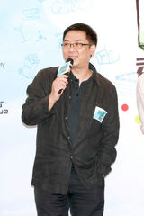 组图：官恩娜任港电影节大使 关锦鹏拍青春题材电影