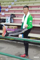 组图：马国明出席活动自曝爱踢足球