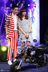 组图：魏晨曝演唱会亮点 粉丝喊出柜也没事