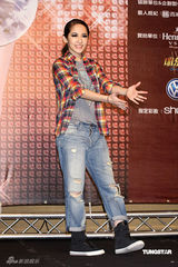 幻灯图集：萧亚轩庆功 表示已完成母亲对其期许