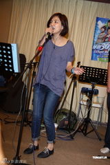 组图：ELLA忙工作否认将结婚 祝贺Selina重返代言