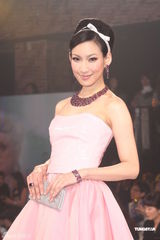 组图：白歆惠否认为情消瘦 现阶段渴望新恋情