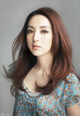 组图：李晨董璇甜蜜大片 完美诠释纯爱之美 