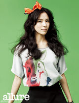 高清组图：韩胜妍吕珍九等10名韩星宣传活动写真