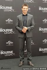 组图：《谍影重重4》记者会杰瑞米帅气亮相