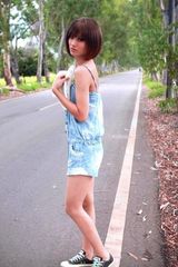 组图：台湾伪娘模特想成女人 写真娇媚如花绽放