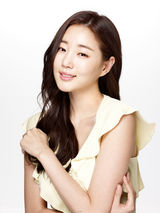 高清图：韩星金莎朗广告写真照曝光 展无暇肌肤