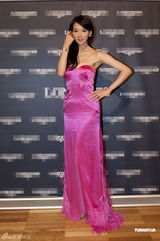 组图：林志玲代言某知名腕表 应邀出席墨尔本杯赛 