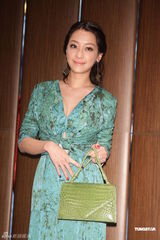 组图：彭于晏谢欣颖代言春装展现迷人色彩与魅力