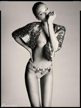 组图：超模坎蒂丝-斯瓦内普尔杂志写真大胆裸露
