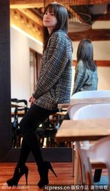 组图：宋慧乔纯美写真 灰色衫演绎亲和邻家女