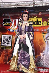 高清组图：洪棠扮布袋戏主角 爆乳装露E奶吸睛