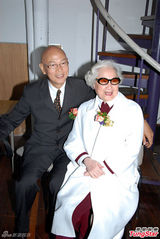 组图：粤剧宗师红线女逝世 罗家英发文悼念