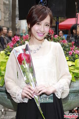 组图：马浚伟为新剧吆喝 懒理绯闻一笑置之