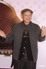 组图：艺人杰出表现奖落幕 谢霆锋薛凯琪夺影帝影后