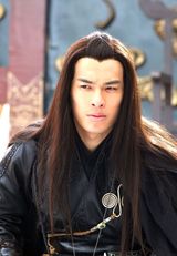 组图：《倾世皇妃》热拍 严宽霍建华领衔出演