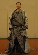 组图：濮存昕新戏《说客》定妆照曝光 混搭中国风