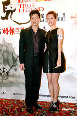 幻灯：《苏乞儿》香港首映 醉拳街舞表演向八爷致敬