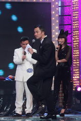 高清图：《华人大综艺》各路山寨明星PK“春晚”