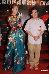 组图：容祖儿避谈刘浩龙 笑杜汶泽新片低俗