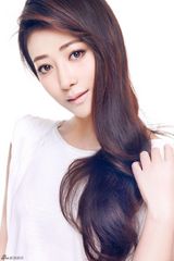 组图：陈紫函恬静优雅写真女人味十足