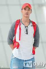 组图：《丛林法则》赴中美拍摄挑战生存极限