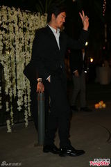 组图：张震大婚嘉宾众多 舒淇李安刘嘉玲等道贺