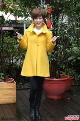 组图：王俊杰抵房发新片 情人节唱情歌遥祝老婆