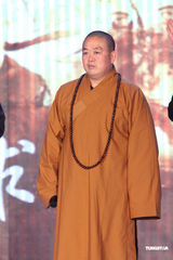 组图：《新少林寺》首映庆典 刘德华大耍七星拳