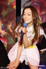 组图：范玮琪新专辑玩唱跳 欲生双胞胎女儿