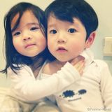 组图：台湾龙凤胎宝贝超萌生活照爆火