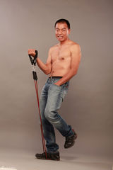 幻灯图:王挺时尚写真出炉 完美诠释魅力型男