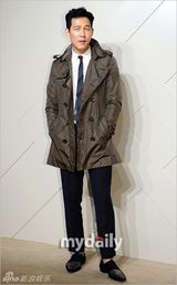 组图：金惠秀CL秀英等出席时尚品牌发布会