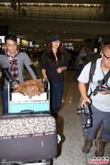 组图：乐基儿低调返港 仅为工作逗留十天