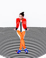 高清图：韩星金素恩变身霓虹女孩 玩转色彩混搭游戏