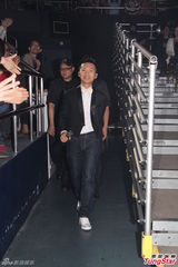 组图：林一峰个唱落幕获梁咏琪黄耀明现身支持